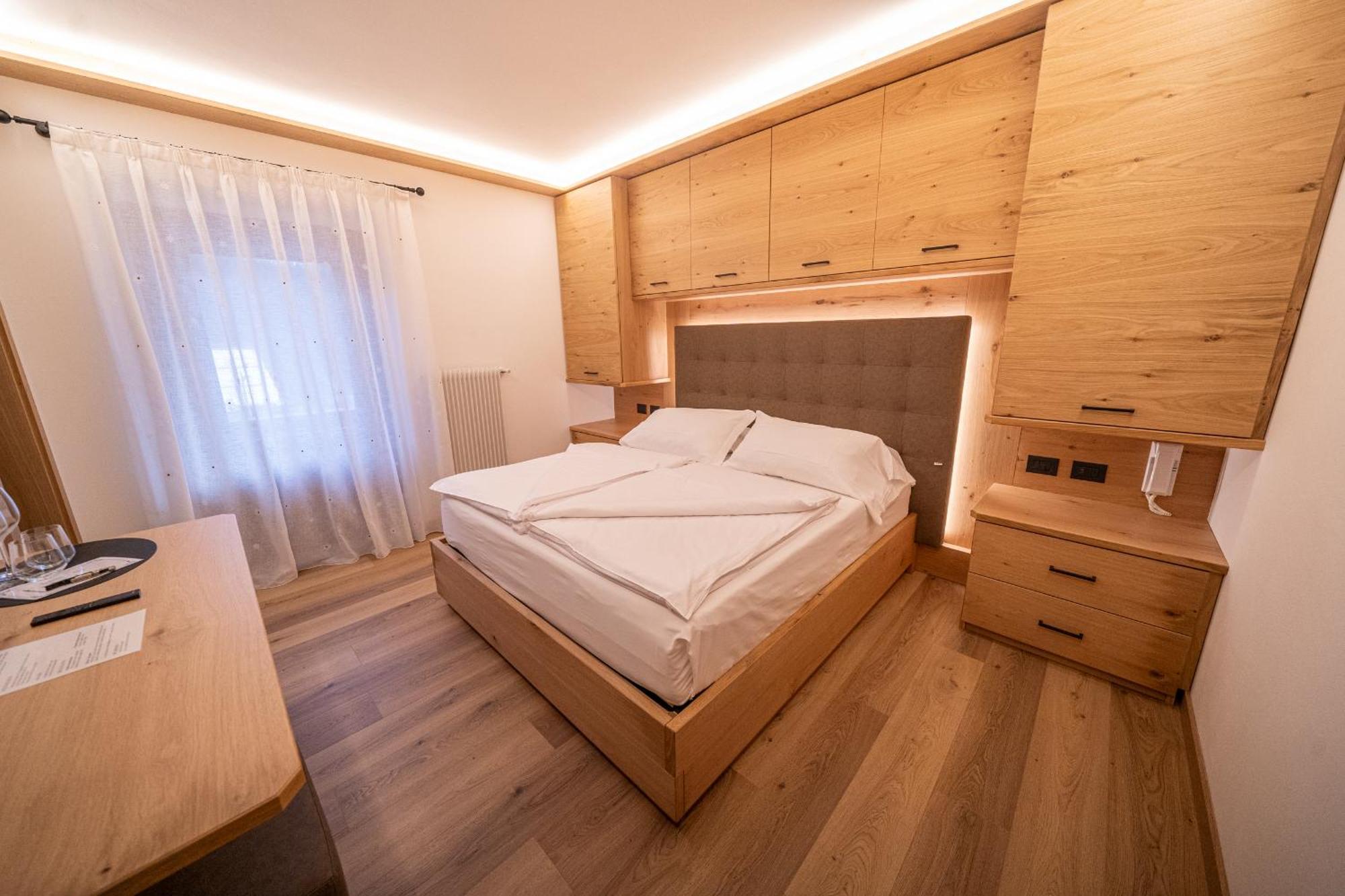 Hotel Fontana Sappada Bagian luar foto